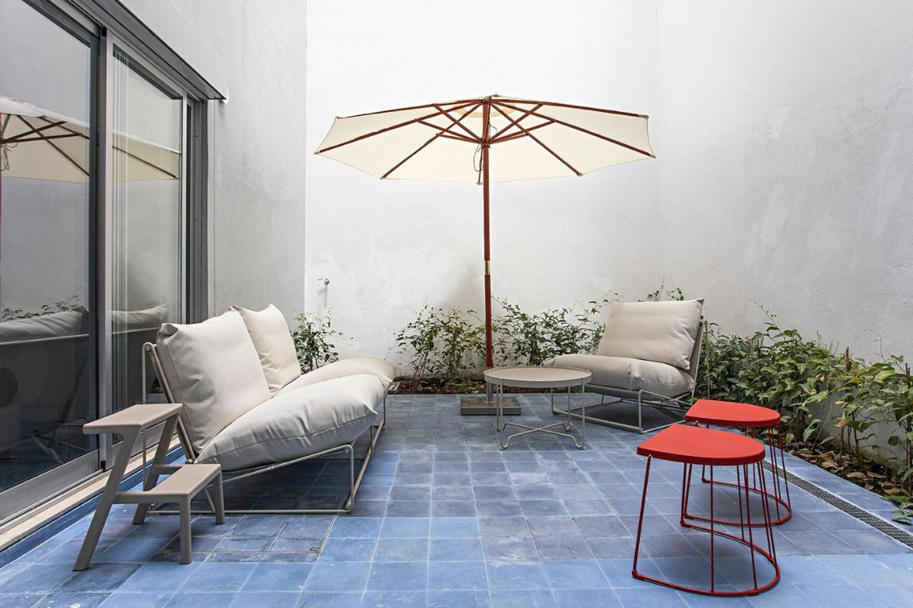 Piso Azul Premium Apartments In Bairro Alto By Lovelystay Lisbon Exterior photo