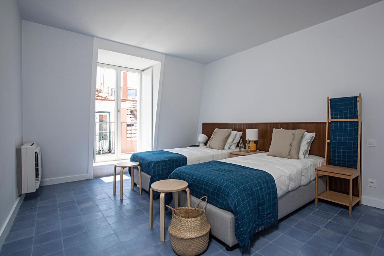 Piso Azul Premium Apartments In Bairro Alto By Lovelystay Lisbon Exterior photo