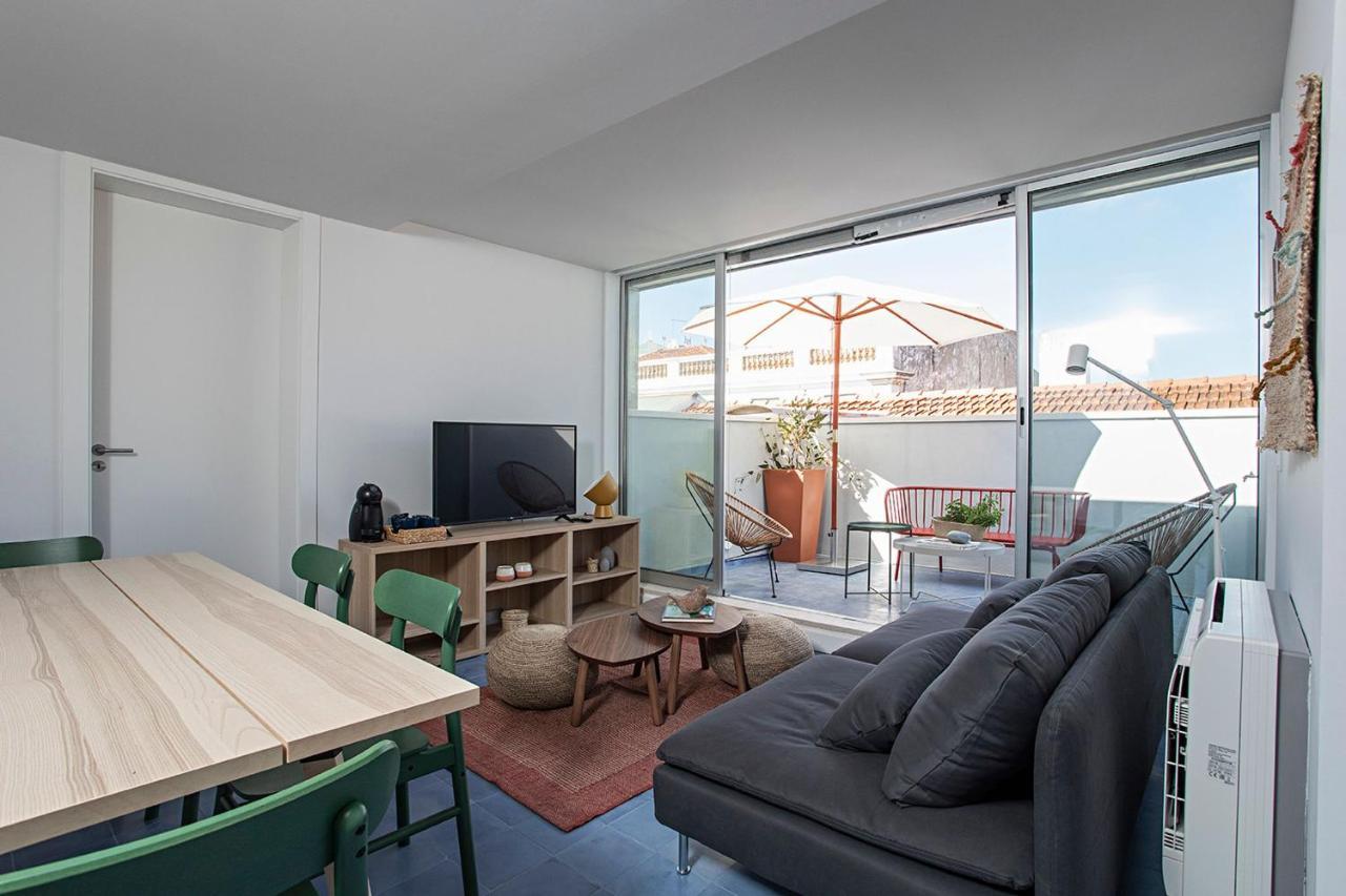 Piso Azul Premium Apartments In Bairro Alto By Lovelystay Lisbon Exterior photo