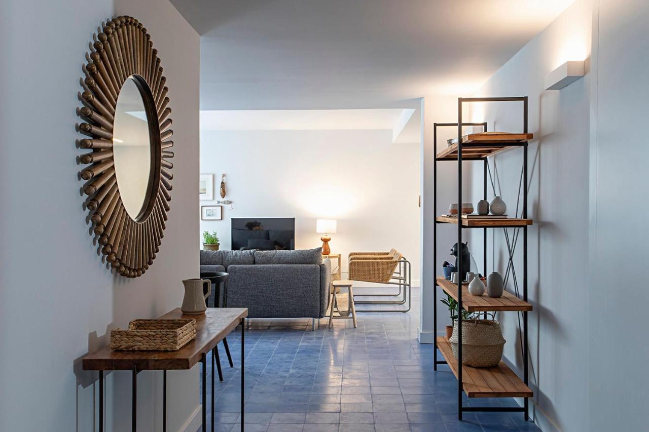 Piso Azul Premium Apartments In Bairro Alto By Lovelystay Lisbon Exterior photo