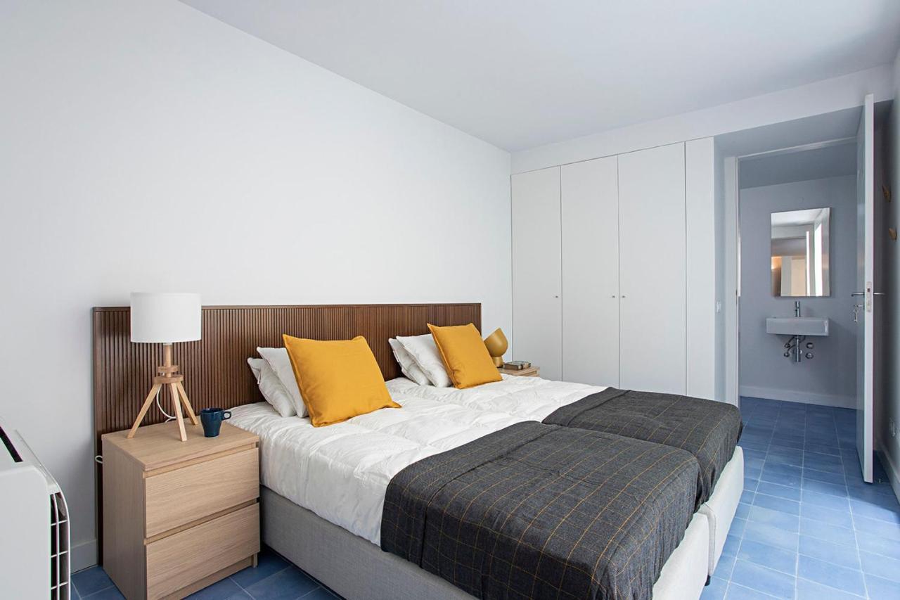 Piso Azul Premium Apartments In Bairro Alto By Lovelystay Lisbon Exterior photo